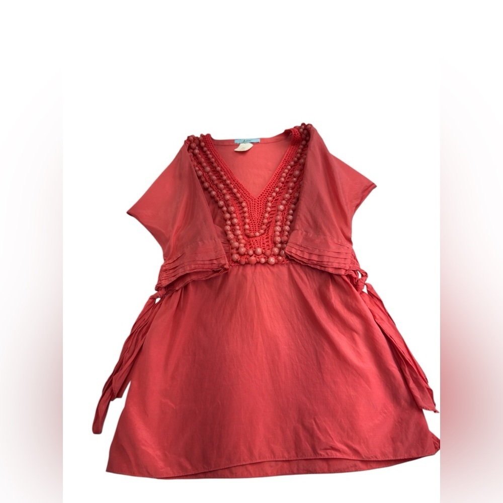 Marciano. Coral V-Neck Top